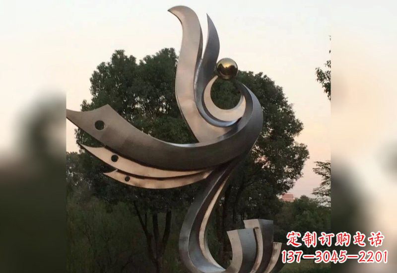唐山不锈钢凤凰雕塑象征着活力与美丽