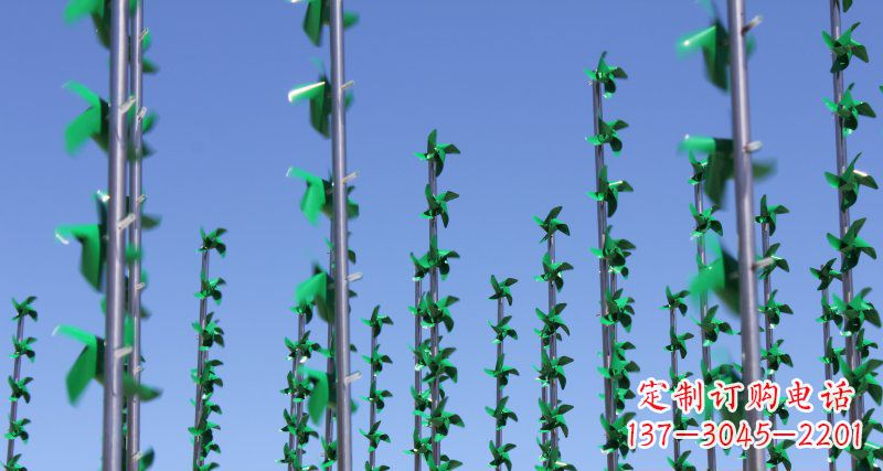 唐山螺旋风车给广场景观带来的旋转欢乐