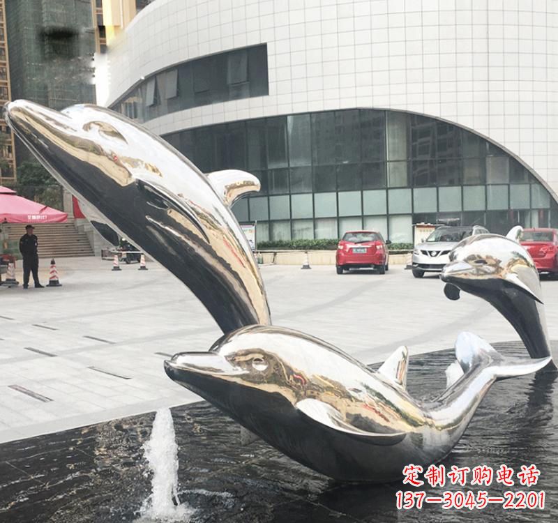 唐山不锈钢海豚雕塑艺术与美的结合