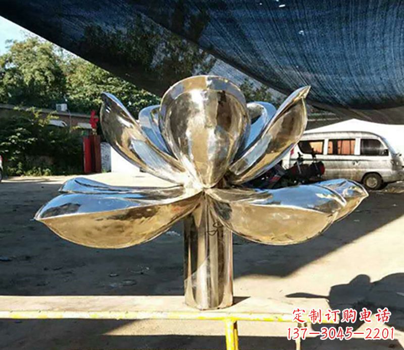唐山不锈钢荷花雕塑——彰显小区景观之美