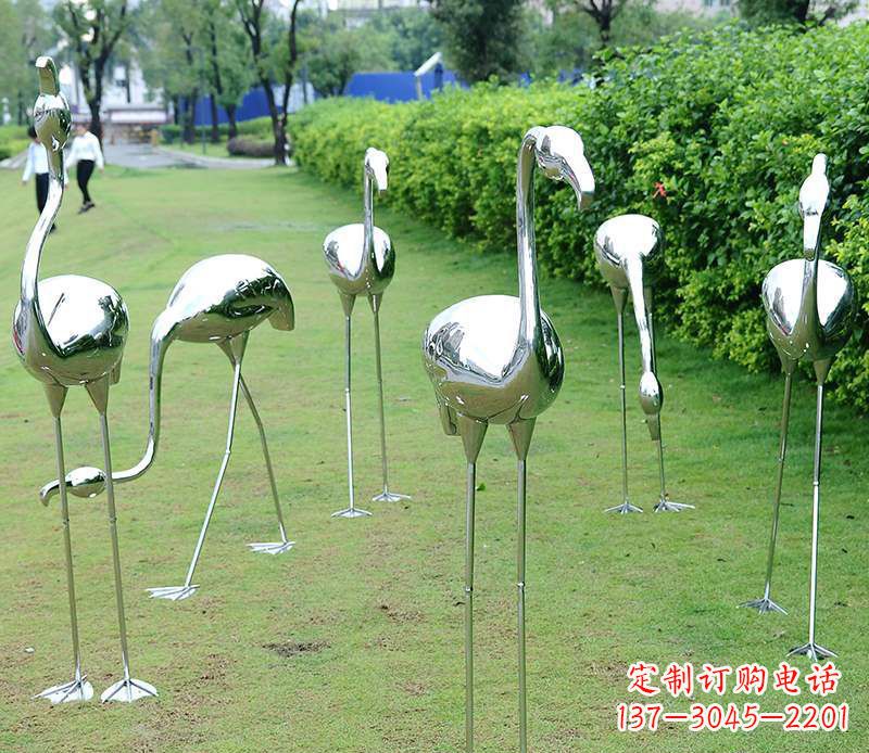 唐山不锈钢火烈鸟雕塑美丽的艺术杰作