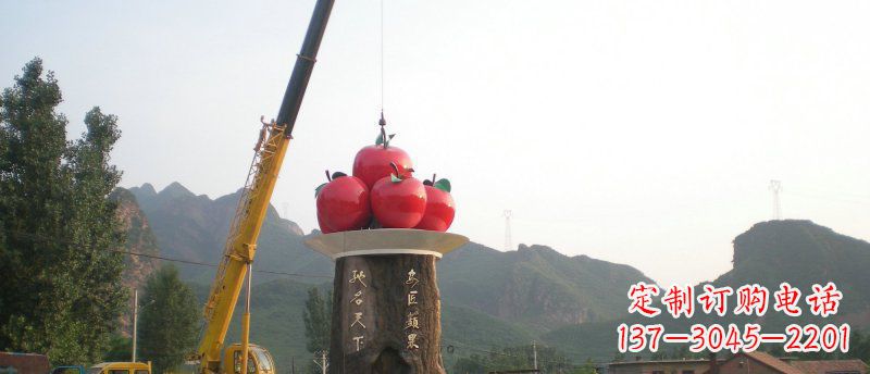 唐山不锈钢苹果雕塑缔造城市风采