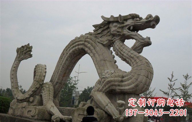 唐山大理石龙雕塑,象征着力量与尊贵