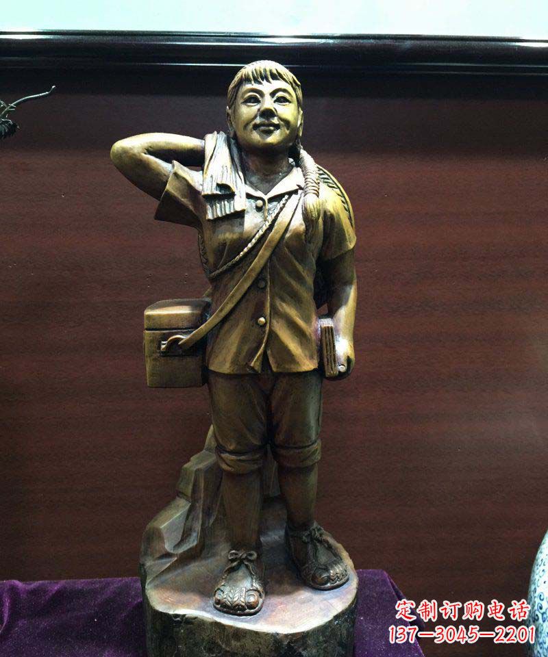 唐山浪漫而优雅的铜雕女人雕塑