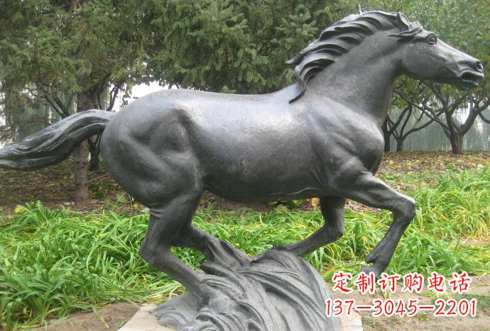 唐山奔马铜雕—精美雕塑处处闪耀灿烂光彩