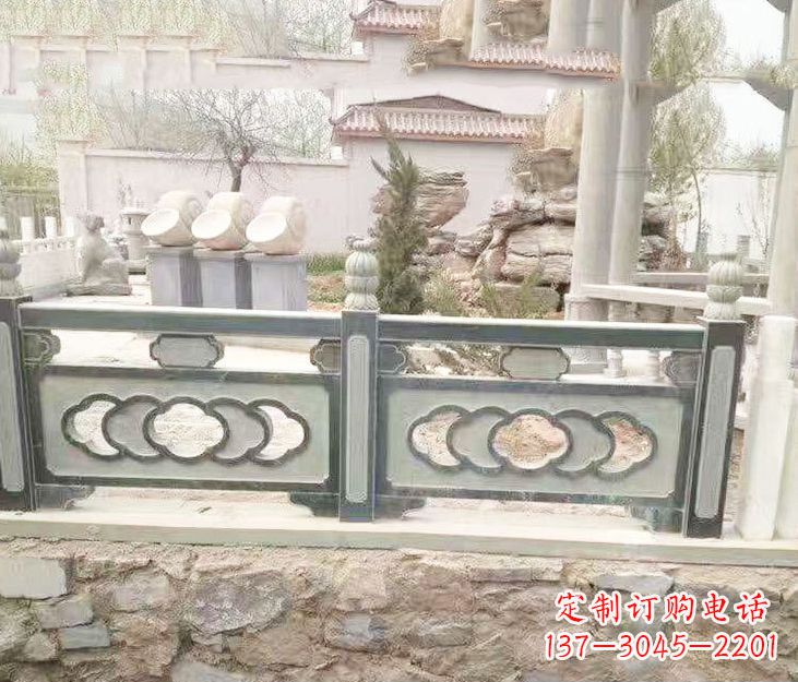 唐山公园仿古风格栏板石雕