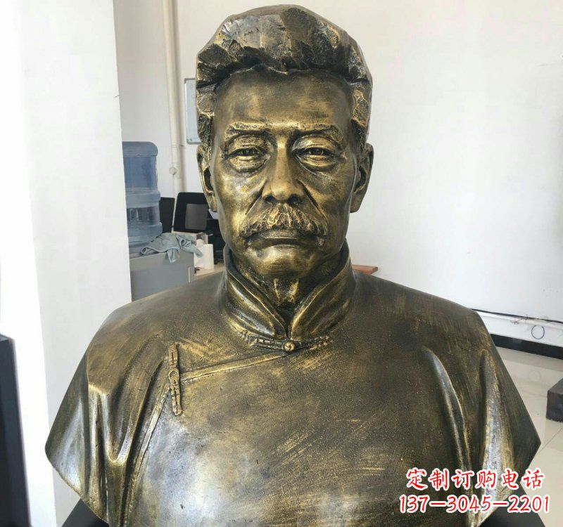 唐山鲁迅铜雕