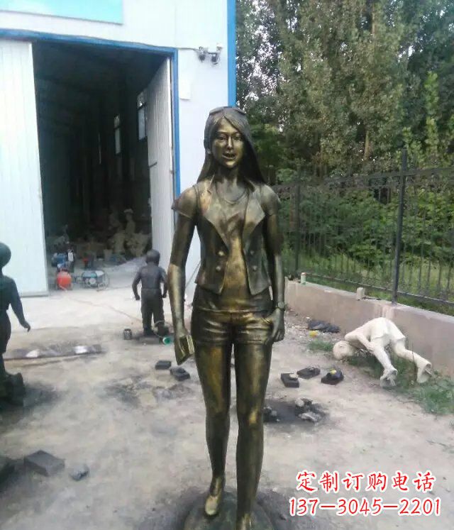 唐山现代美女广场人物铜雕